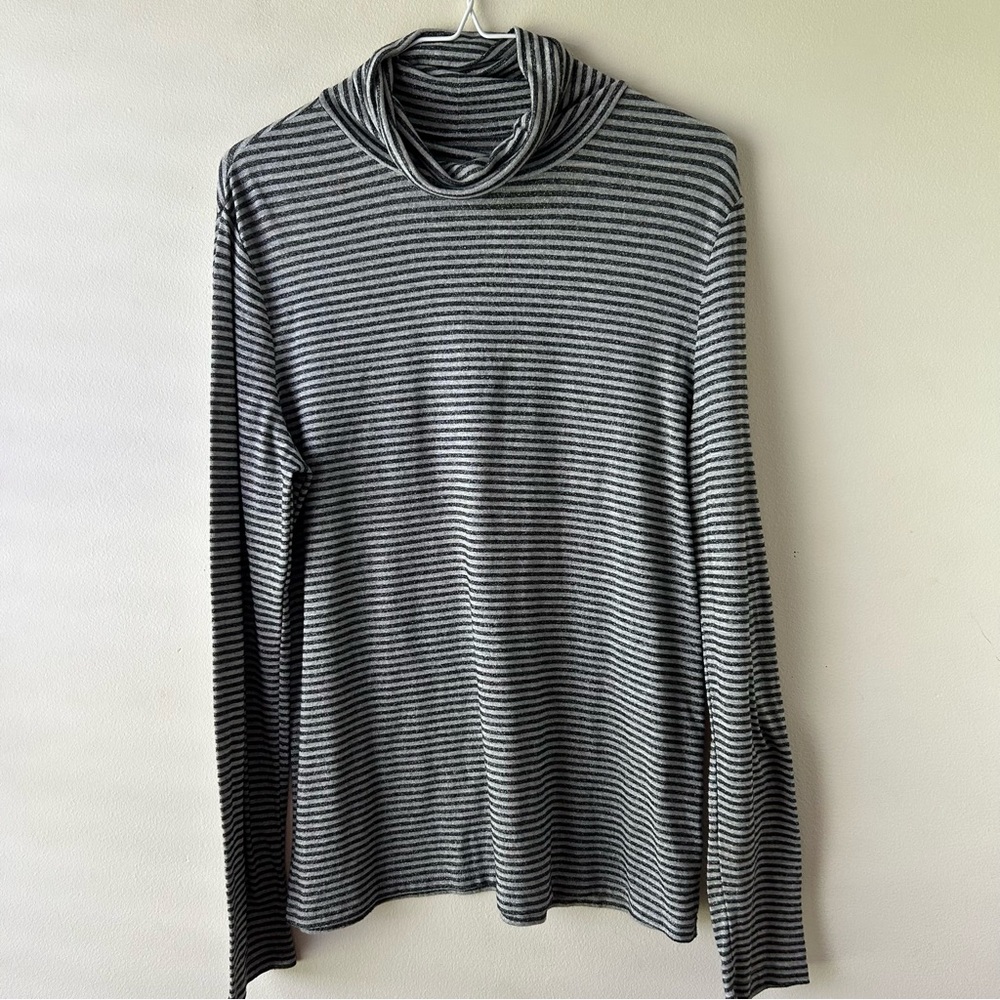 5 FOR $25 | Talbots Metallic Striped Turtleneck Tee Black Grey Silver M